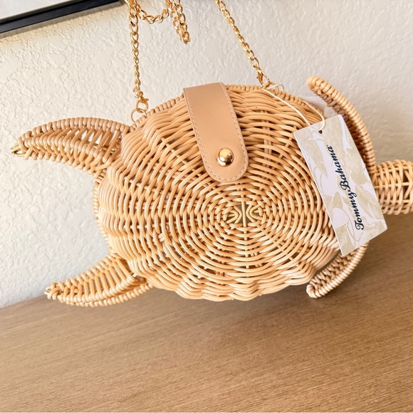 Tommy Bahama viral Turtle Time crossbody rattan bag